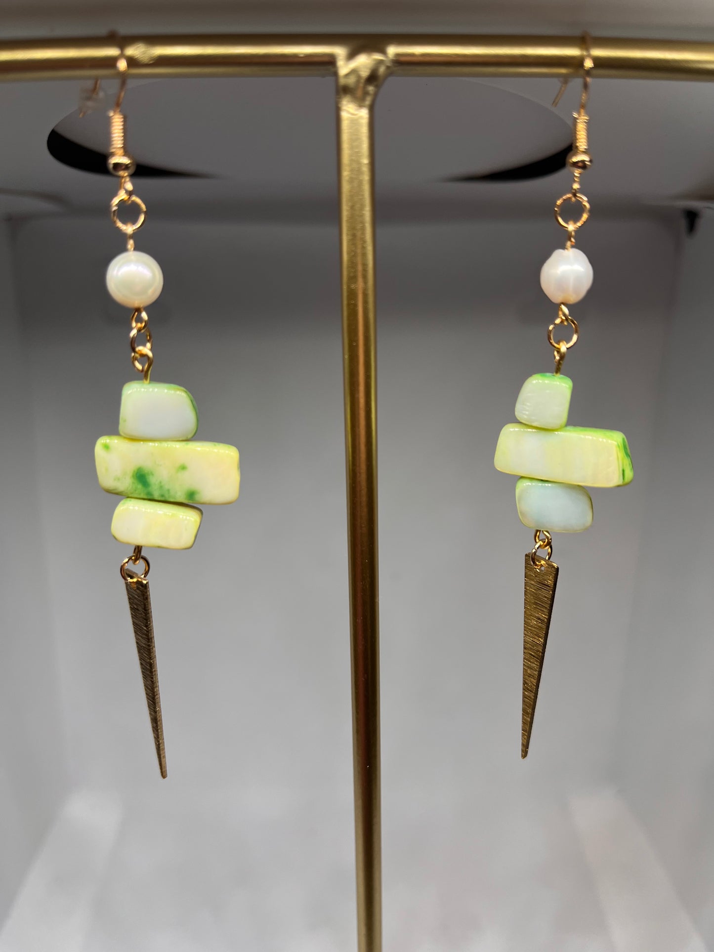 Geometric Dangle Earrings with Colored Shell Beads (Red and Green Available)