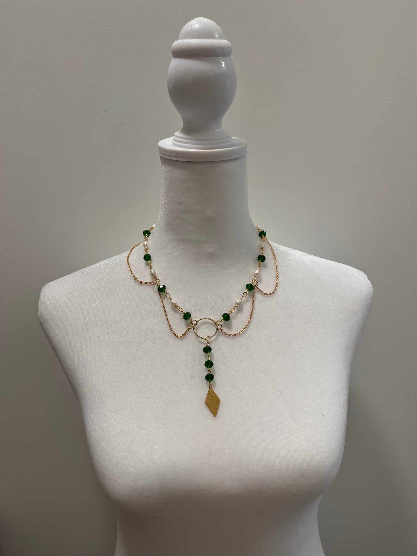 Enchanted Elegance: Geometric Fairycore Layer Green Sparkling Beads and White Cultured Pearls Necklace