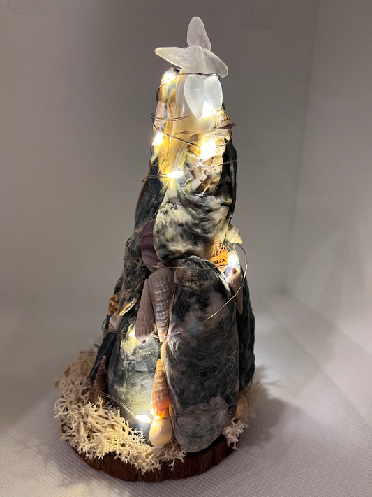 Oyster Seashell Christmas Tree w/ Clear Sea Glass Star on Top and LED Lights