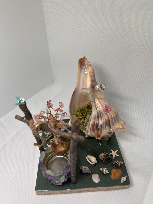 The Wishing Well on Tile: White Sea Glass Fairy Cottage Conch Shell w/ Fluorite Wishing Well